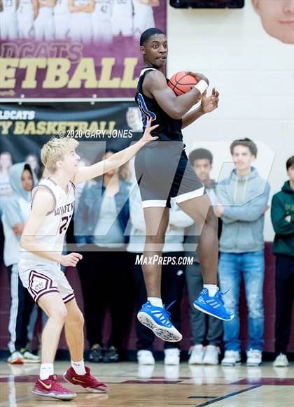 Thumbnail 2 in Grant vs. Whitney (CIF SJS D2 Semifinal) photogallery.