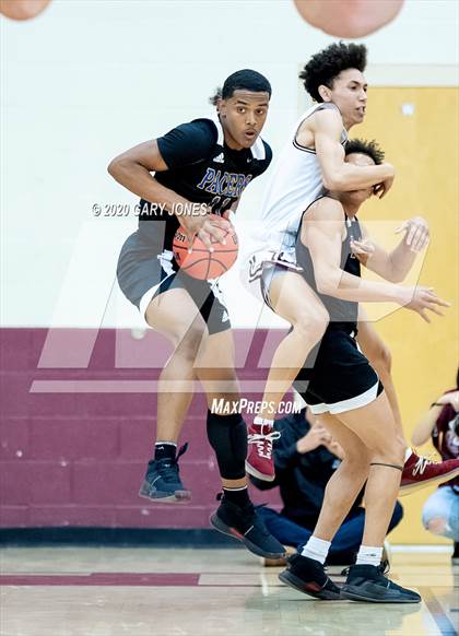 Thumbnail 1 in Grant vs. Whitney (CIF SJS D2 Semifinal) photogallery.