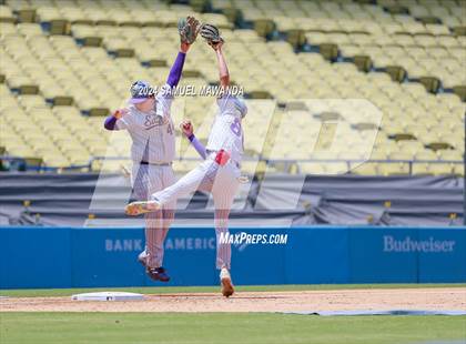 Thumbnail 3 in Birmingham vs Bell (CIF LACS Open Division Final) photogallery.
