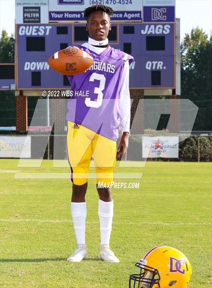 Thumbnail 2 in DeSoto Central (Team & Individuals) photogallery.