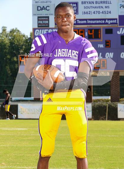 Thumbnail 2 in DeSoto Central (Team & Individuals) photogallery.