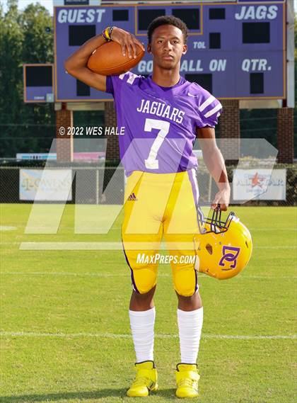 Thumbnail 1 in DeSoto Central (Team & Individuals) photogallery.