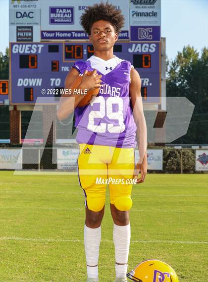Thumbnail 2 in DeSoto Central (Team & Individuals) photogallery.