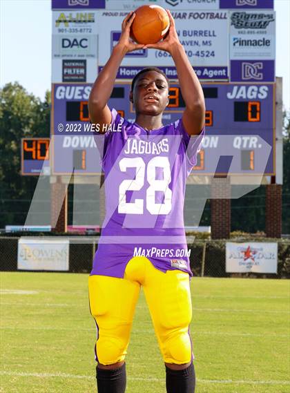 Thumbnail 1 in DeSoto Central (Team & Individuals) photogallery.