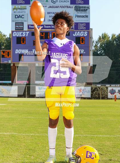 Thumbnail 3 in DeSoto Central (Team & Individuals) photogallery.