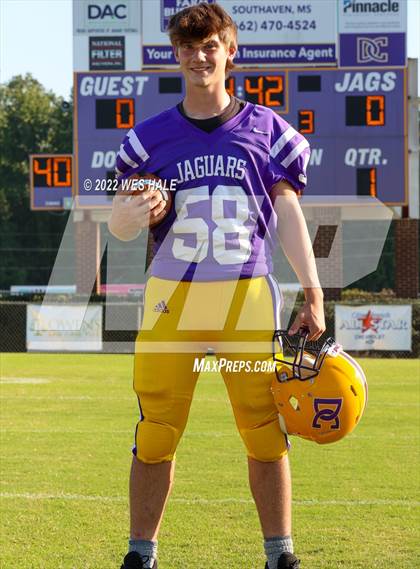 Thumbnail 2 in DeSoto Central (Team & Individuals) photogallery.