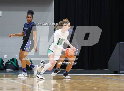 Thumbnail 2 in Lake Dallas vs. Mansfield Summit (UIL 5A Quarterfinals) photogallery.