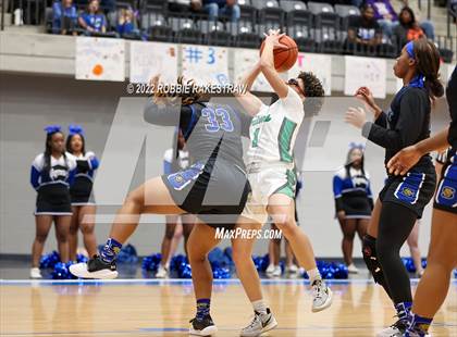 Thumbnail 1 in Lake Dallas vs. Mansfield Summit (UIL 5A Quarterfinals) photogallery.