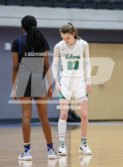 Thumbnail 2 in Lake Dallas vs. Mansfield Summit (UIL 5A Quarterfinals) photogallery.