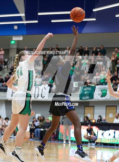 Thumbnail 3 in Lake Dallas vs. Mansfield Summit (UIL 5A Quarterfinals) photogallery.