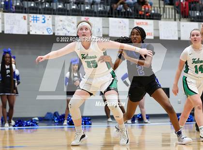 Thumbnail 1 in Lake Dallas vs. Mansfield Summit (UIL 5A Quarterfinals) photogallery.