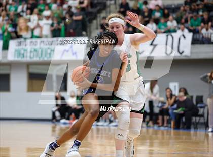 Thumbnail 1 in Lake Dallas vs. Mansfield Summit (UIL 5A Quarterfinals) photogallery.