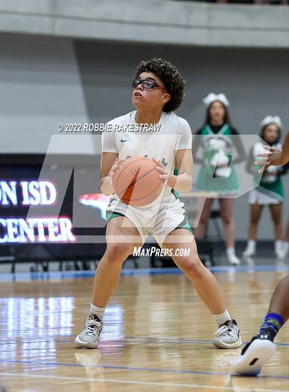 Thumbnail 1 in Lake Dallas vs. Mansfield Summit (UIL 5A Quarterfinals) photogallery.
