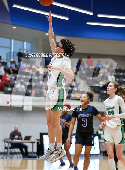 Thumbnail 2 in Lake Dallas vs. Mansfield Summit (UIL 5A Quarterfinals) photogallery.