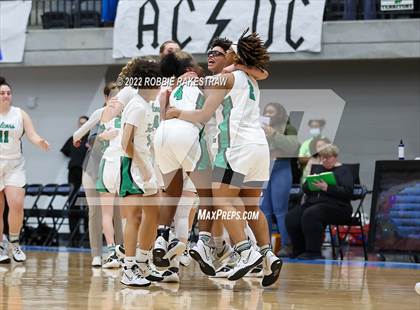 Thumbnail 2 in Lake Dallas vs. Mansfield Summit (UIL 5A Quarterfinals) photogallery.