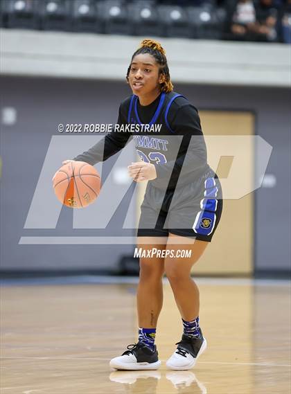 Thumbnail 1 in Lake Dallas vs. Mansfield Summit (UIL 5A Quarterfinals) photogallery.