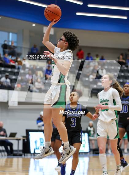 Thumbnail 1 in Lake Dallas vs. Mansfield Summit (UIL 5A Quarterfinals) photogallery.