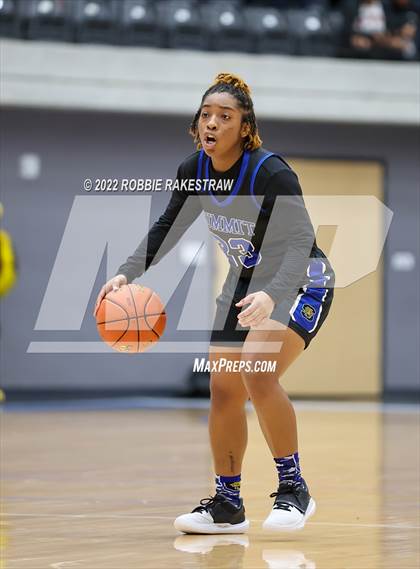 Thumbnail 2 in Lake Dallas vs. Mansfield Summit (UIL 5A Quarterfinals) photogallery.