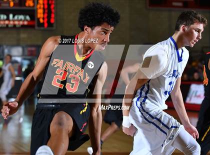 Thumbnail 2 in Fairfax vs. Santa Margarita (Nike Extravaganza) photogallery.