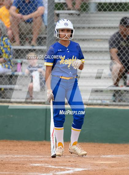 Thumbnail 3 in MacArthur [Douglas] vs Alamo Heights photogallery.