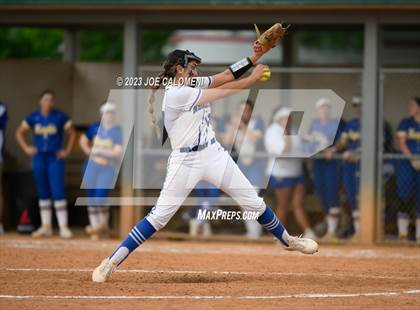 Thumbnail 2 in MacArthur [Douglas] vs Alamo Heights photogallery.