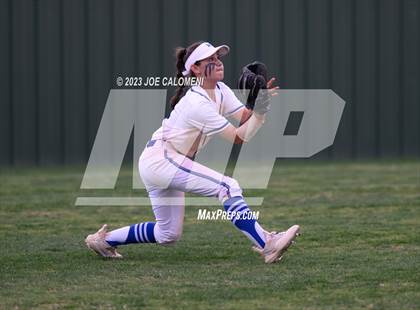 Thumbnail 3 in MacArthur [Douglas] vs Alamo Heights photogallery.