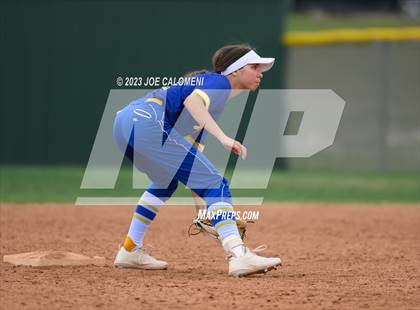 Thumbnail 2 in MacArthur [Douglas] vs Alamo Heights photogallery.