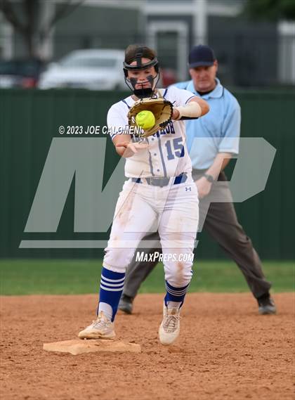 Thumbnail 2 in MacArthur [Douglas] vs Alamo Heights photogallery.