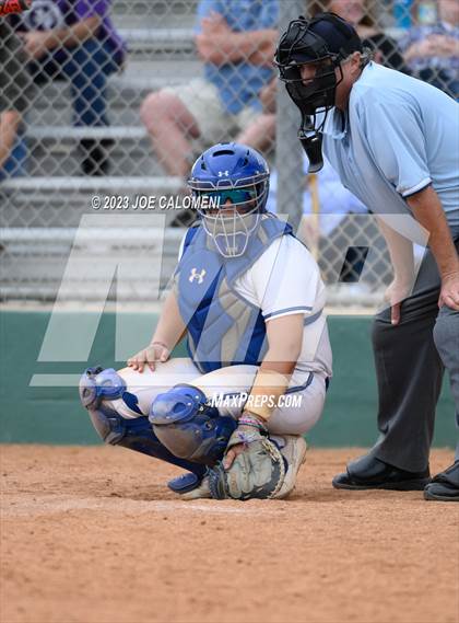 Thumbnail 3 in MacArthur [Douglas] vs Alamo Heights photogallery.