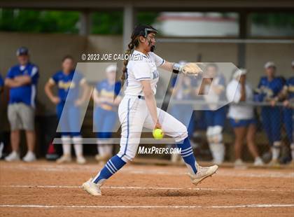 Thumbnail 1 in MacArthur [Douglas] vs Alamo Heights photogallery.