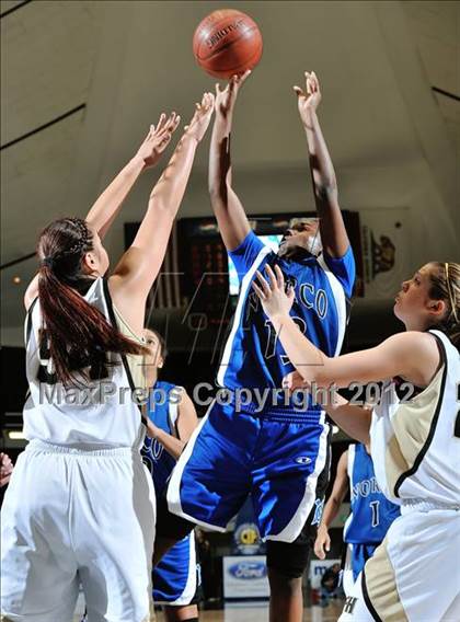 Thumbnail 3 in Foothill vs. Norco (CIF SS D2A Final) photogallery.