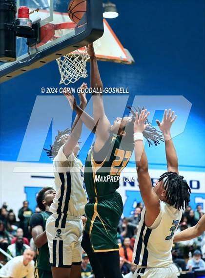 Thumbnail 3 in White Oak @ Swansboro photogallery.