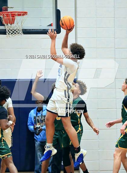 Thumbnail 3 in White Oak @ Swansboro photogallery.