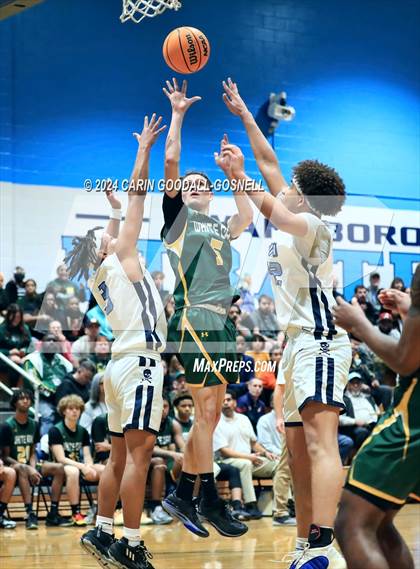 Thumbnail 3 in White Oak @ Swansboro photogallery.