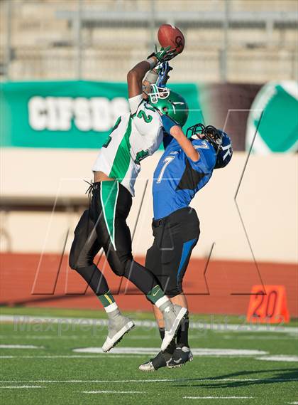 Thumbnail 3 in Lincoln vs Ramona (CIF SDS D3 Final) photogallery.