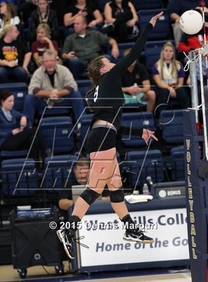 Thumbnail 2 in Minarets vs. Sierra (CIF Central D4 Final) photogallery.