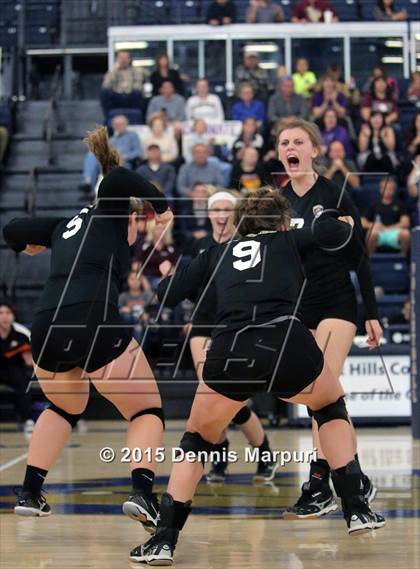 Thumbnail 1 in Minarets vs. Sierra (CIF Central D4 Final) photogallery.