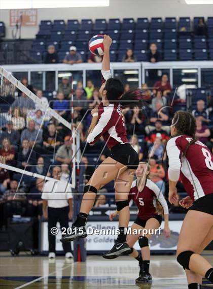 Thumbnail 3 in Minarets vs. Sierra (CIF Central D4 Final) photogallery.