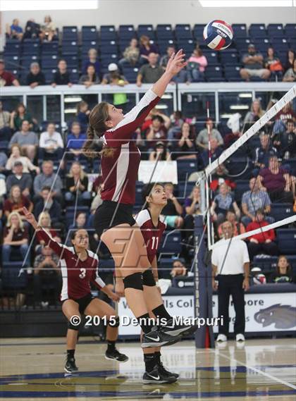 Thumbnail 3 in Minarets vs. Sierra (CIF Central D4 Final) photogallery.