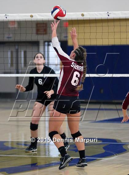 Thumbnail 2 in Minarets vs. Sierra (CIF Central D4 Final) photogallery.