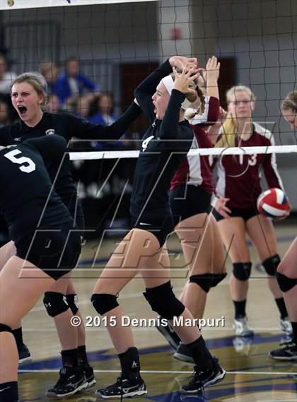Thumbnail 1 in Minarets vs. Sierra (CIF Central D4 Final) photogallery.