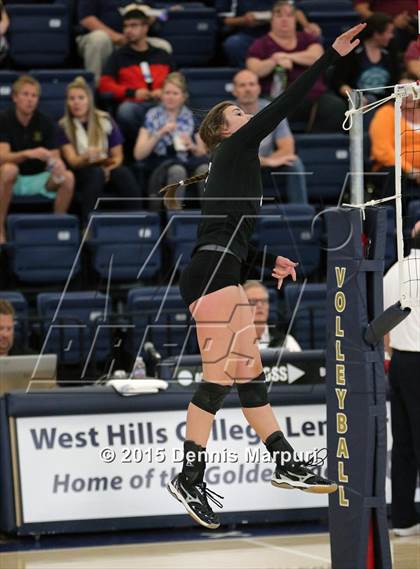 Thumbnail 2 in Minarets vs. Sierra (CIF Central D4 Final) photogallery.