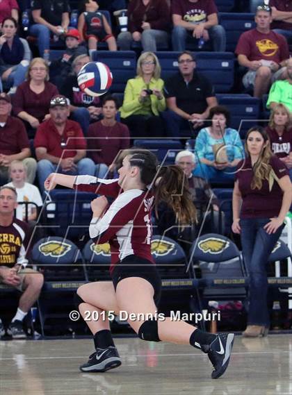 Thumbnail 1 in Minarets vs. Sierra (CIF Central D4 Final) photogallery.