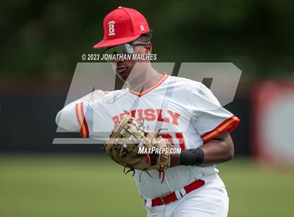 Thumbnail 2 in McKinley @ Brusly photogallery.
