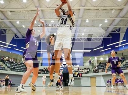 Thumbnail 1 in Anna vs. Alvarado (UIL 4A Area Playoff) photogallery.