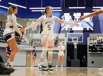 Thumbnail 3 in Anna vs. Alvarado (UIL 4A Area Playoff) photogallery.