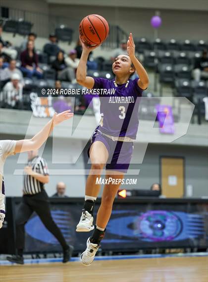 Thumbnail 3 in Anna vs. Alvarado (UIL 4A Area Playoff) photogallery.