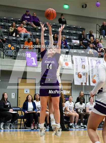 Thumbnail 2 in Anna vs. Alvarado (UIL 4A Area Playoff) photogallery.