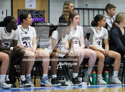 Thumbnail 1 in Anna vs. Alvarado (UIL 4A Area Playoff) photogallery.
