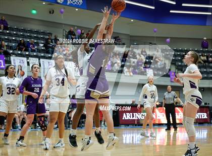 Thumbnail 2 in Anna vs. Alvarado (UIL 4A Area Playoff) photogallery.